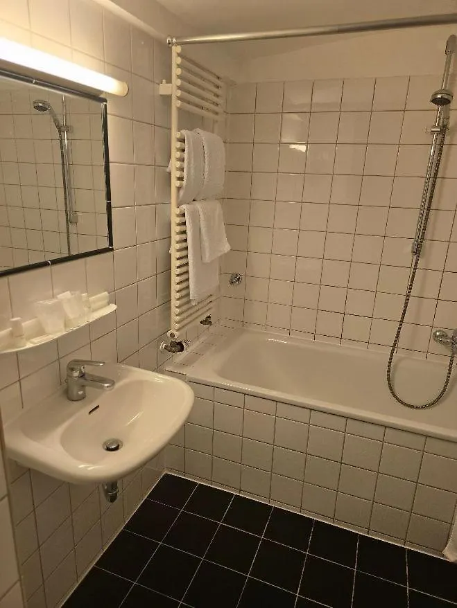 Hotel Stern Dusseldorf 3*,  Germany